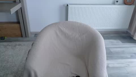 Snapshot of deidi_sweet chatting on 11-08-25, 11:10 Di online show from 11-08-25, 11:10