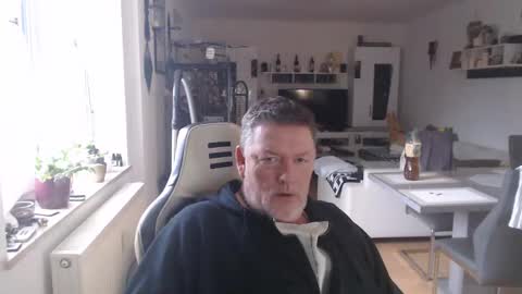 deinprinz2312 online show from 01-28-25, 08:25