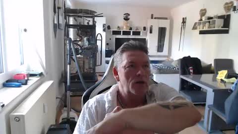 Snapshot of deinprinz2312 chatting on 06-01-26, 08:16 deinprinz2312 online show from 06-01-26, 08:16