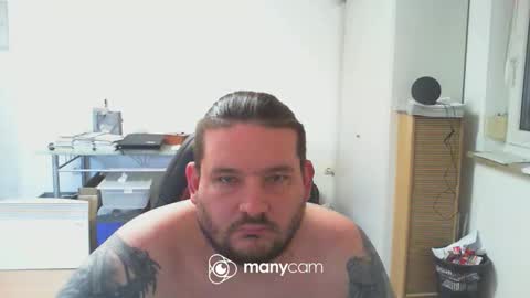 Snapshot of deinspielzeug87 chatting on 03-06-26, 02:24 deinspielzeug87 online show from 03-06-26, 02:24