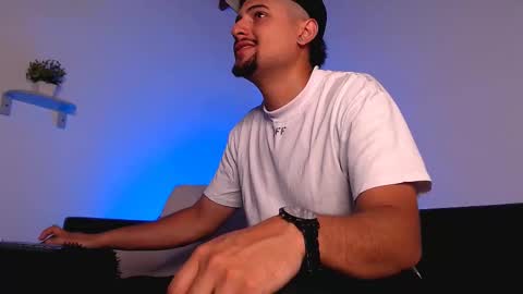  DEIVY  online show from 03-17-26, 09:29