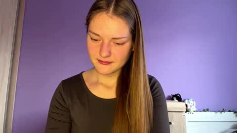 Mila online show from 02-27-26, 06:24