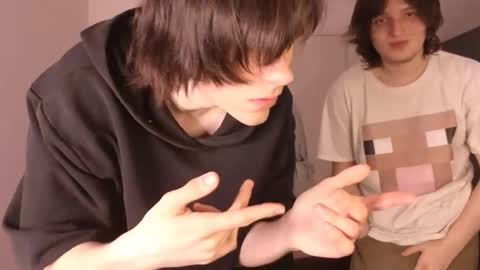 Alex online show from 05-18-26, 08:47