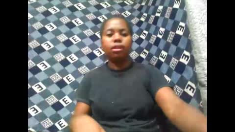 deliah712909 online show from 01-08-25, 10:37