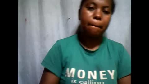 deliah712909 online show from 01-18-25, 07:38