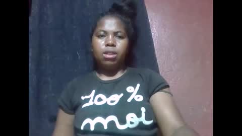 deliah712909 online show from 03-07-25, 08:02