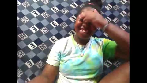 deliah712909 online show from 11-13-25, 06:12