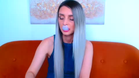 Snapshot of deliciaalove chatting on 07-19-26, 06:22 deliciaalove online show from 07-19-26, 06:22
