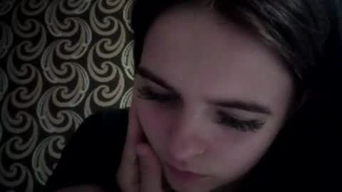 Snapshot of deliciastombaugh chatting on 06-22-26, 06:32 Kiki online show from 06-22-26, 06:32