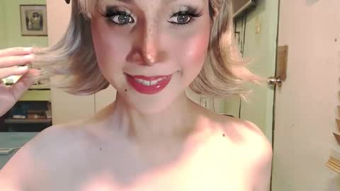 Mercedes online show from 04-05-26, 05:48