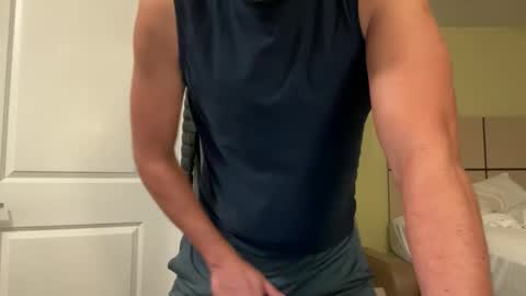 Snapshot of delicioso4u chatting on 12-22-25, 03:25 delicioso4u online show from 12-22-25, 03:25