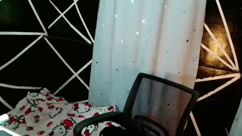 delicious_cum_girlxx online show from 09-17-25, 11:28