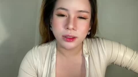 iyalicious online show from 02-06-25, 07:40