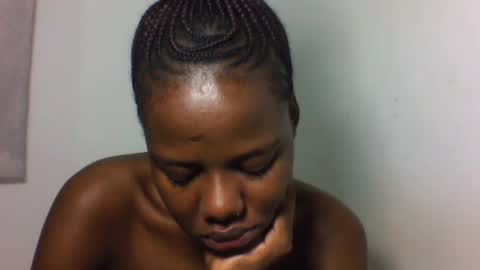 Snapshot of deliciousbabe01 chatting on 06-23-26, 02:20 EVAH online show from 06-23-26, 02:20