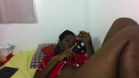 Snapshot of deliciousbabe01 chatting on 07-10-26, 11:13 EVAH online show from 07-10-26, 11:13