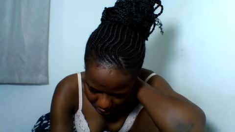 Snapshot of deliciousbabe01 chatting on 07-23-26, 03:26 EVAH online show from 07-23-26, 03:26