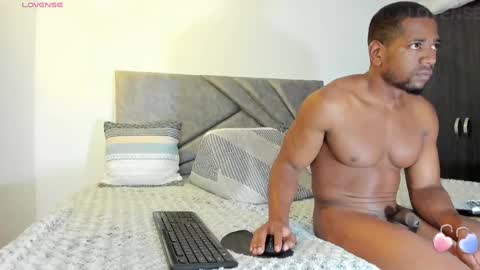 Jean paul and Salome online show from 11-23-25, 10:48