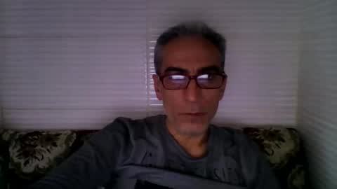 Snapshot of deliciousman48 chatting on 04-05-26, 05:26 deliciousman online show from 04-05-26, 05:26