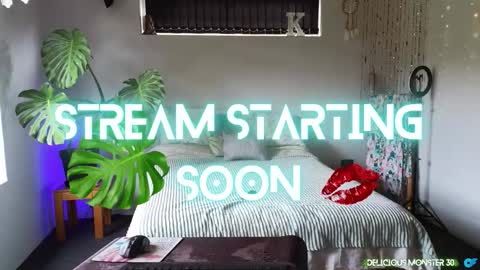 Kitty online show from 09-29-25, 06:51