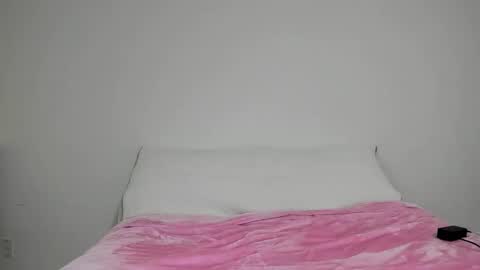 deliciousnoni online show from 11-14-25, 05:06