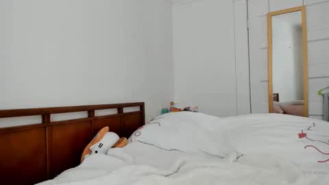 deliciousnoni online show from 11-29-25, 11:08