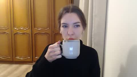 Aurora online show from 11-24-25, 06:35