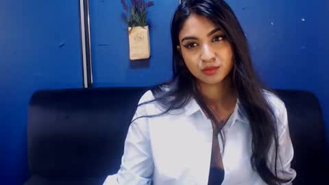 Snapshot of delilah_blazee chatting on 03-11-25, 11:33 Delilah Blaze online show from 03-11-25, 11:33