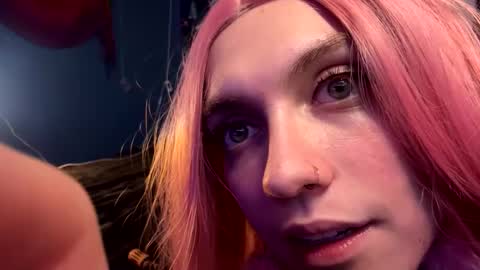 Delilah  Juju online show from 12-30-24, 09:37