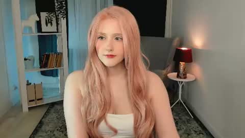 Snapshot of delilahtaylor chatting on 07-08-26, 09:52 Delilah or Laila online show from 07-08-26, 09:52