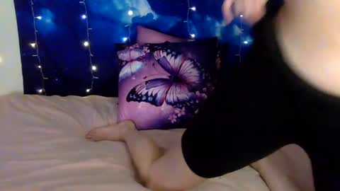 DelilaLove3412 online show from 07-18-26, 04:33