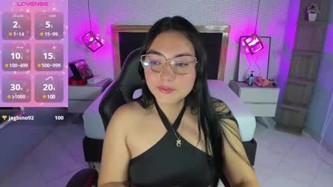 Snapshot of delilaquinn chatting on 03-08-25, 03:24 delilaquinn online show from 03-08-25, 03:24