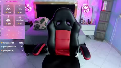 Snapshot of delilaquinn chatting on 03-12-25, 03:18 delilaquinn online show from 03-12-25, 03:18