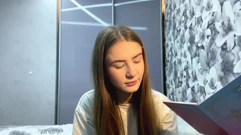 Lea online show from 12-18-25, 08:15