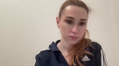 Snapshot of deliverysmile chatting on 01-31-25, 12:06 Delivery online show from 01-31-25, 12:06