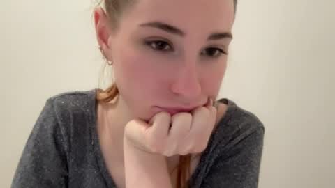 Snapshot of deliverysmile chatting on 02-03-25, 02:58 Delivery online show from 02-03-25, 02:58