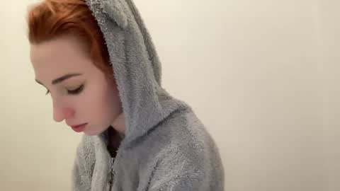 Snapshot of deliverysmile chatting on 02-12-25, 10:04 Delivery online show from 02-12-25, 10:04