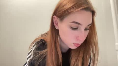 Snapshot of deliverysmile chatting on 03-12-25, 07:17 Delivery online show from 03-12-25, 07:17