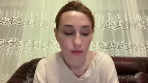 Snapshot of deliverysmile chatting on 10-13-25, 01:49 Delivery online show from 10-13-25, 01:49