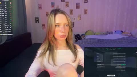Snapshot of dellacampbell chatting on 05-06-26, 03:50 Della online show from 05-06-26, 03:50