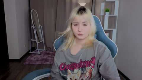 Snapshot of delli_swots chatting on 11-29-25, 06:55 Delli swots online show from 11-29-25, 06:55