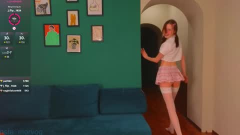 Delora online show from 02-19-25, 06:00