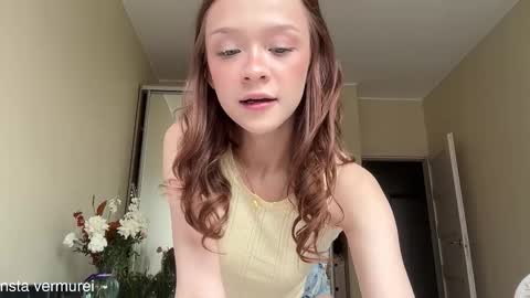 Delora online show from 09-16-25, 09:32