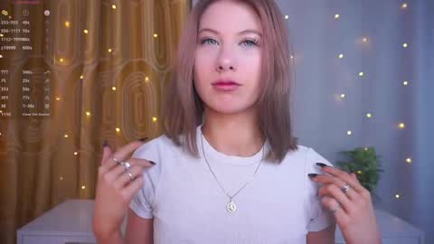 Snapshot of deloresklecha chatting on 01-07-26, 07:05 Katrin online show from 01-07-26, 07:05