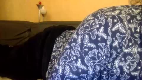 Delphine online show from 01-08-25, 09:44