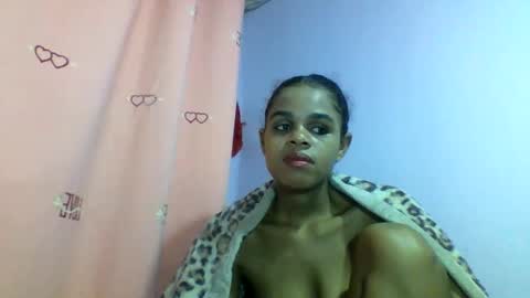 Snapshot of delphineee chatting on 03-26-26, 06:57 delphine online show from 03-26-26, 06:57