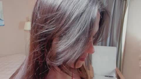 delsietarpley online show from 12-01-25, 11:15