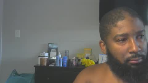 Snapshot of delta7012 chatting on 12-14-24, 03:04 delta7012 online show from 12-14-24, 03:04