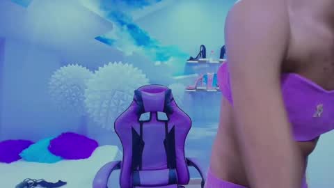 DEMI online show from 11-19-25, 11:32