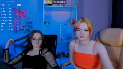 Snapshot of demi_mooore chatting on 01-08-25, 04:34 Demi online show from 01-08-25, 04:34