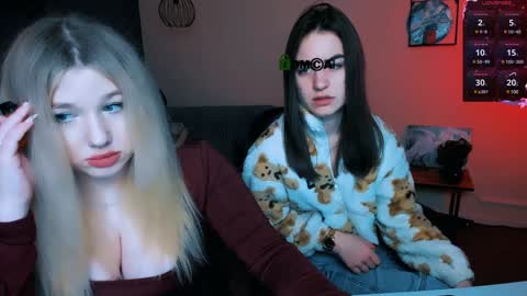 Snapshot of demi_mooore chatting on 01-27-25, 07:24 Demi online show from 01-27-25, 07:24